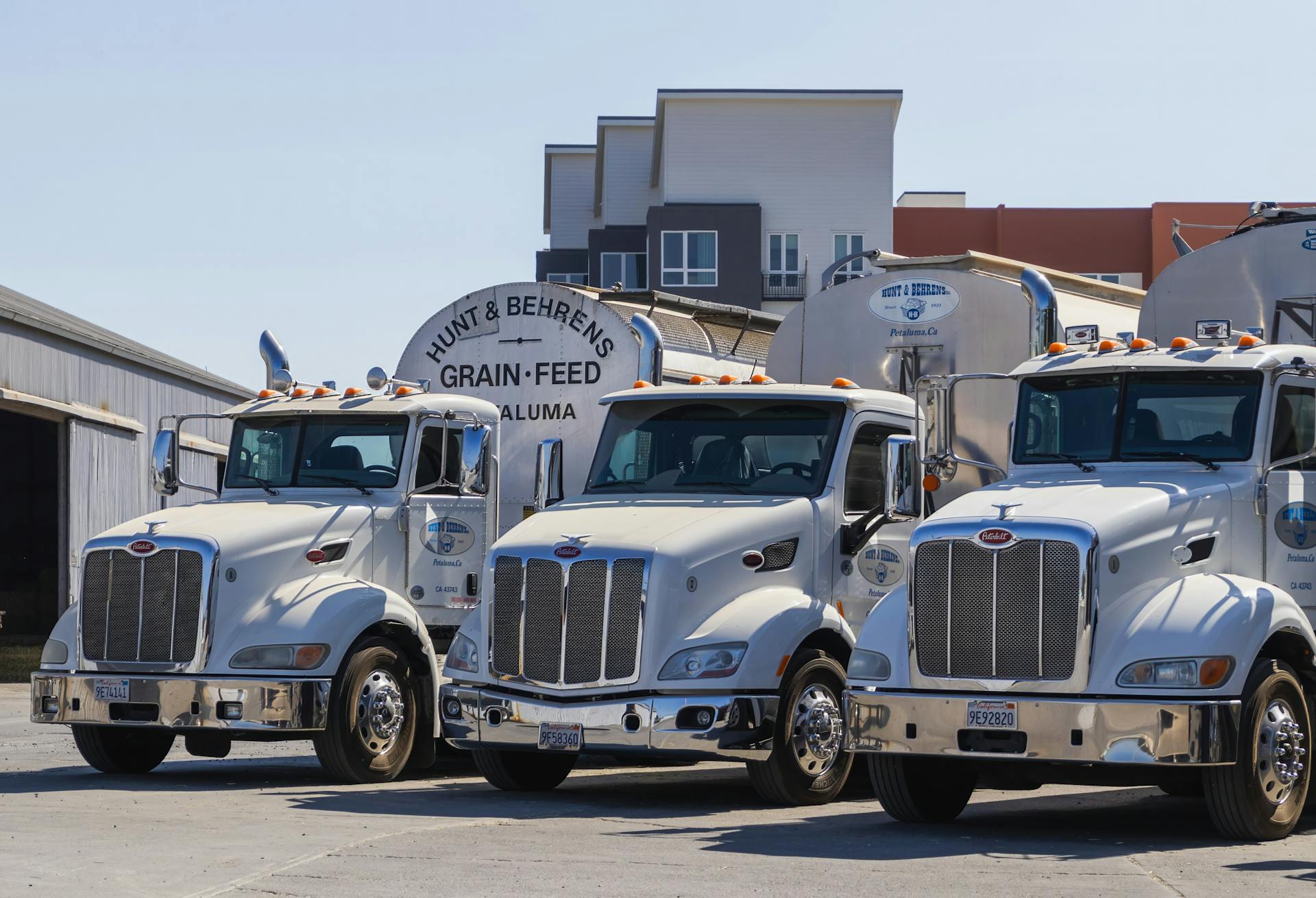 How Fleet Fuel Cards Streamline Operations and Cut Costs